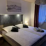 Apartment Bullentäle